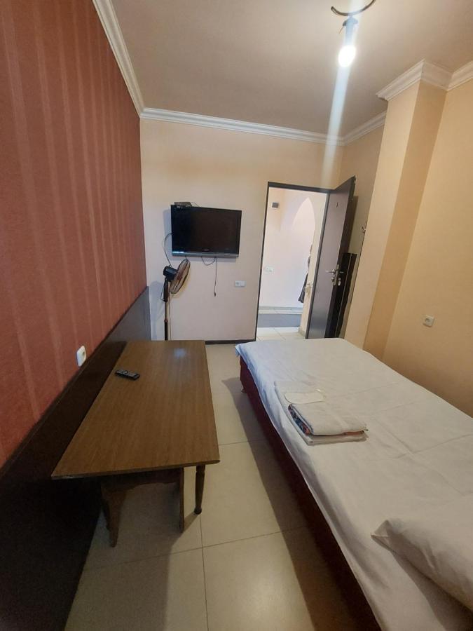 Rp Hotel- Hostel Jerevan Eksteriør billede