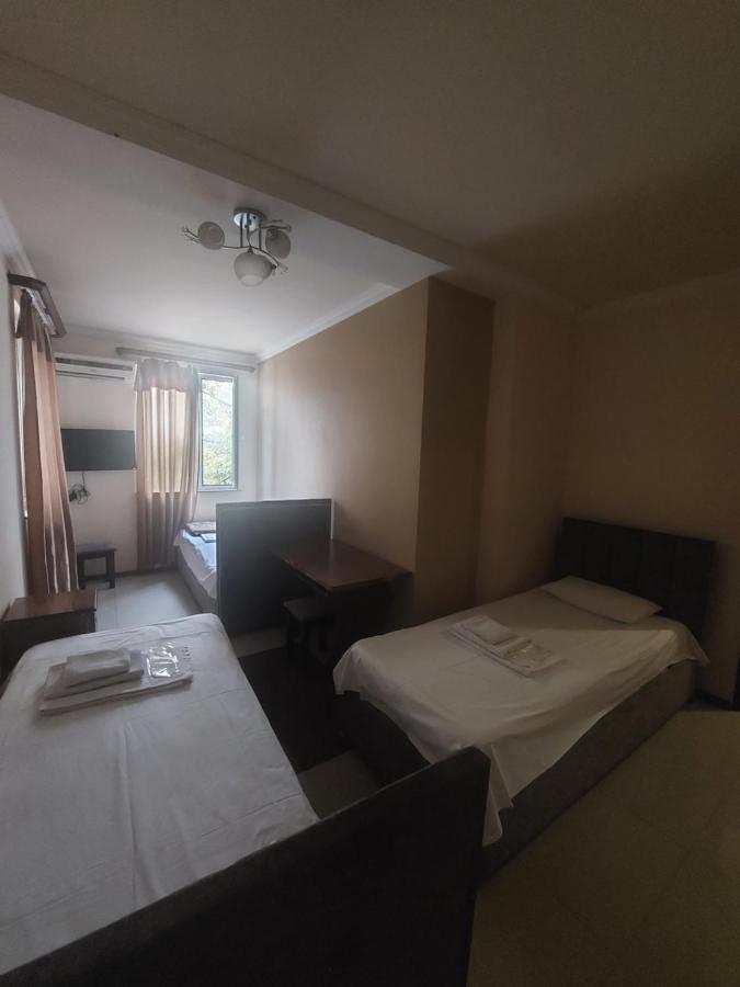 Rp Hotel- Hostel Jerevan Eksteriør billede