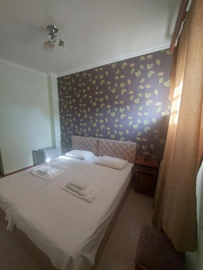 Rp Hotel- Hostel Jerevan Eksteriør billede