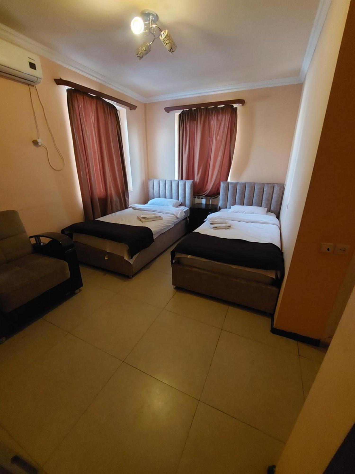 Rp Hotel- Hostel Jerevan Eksteriør billede