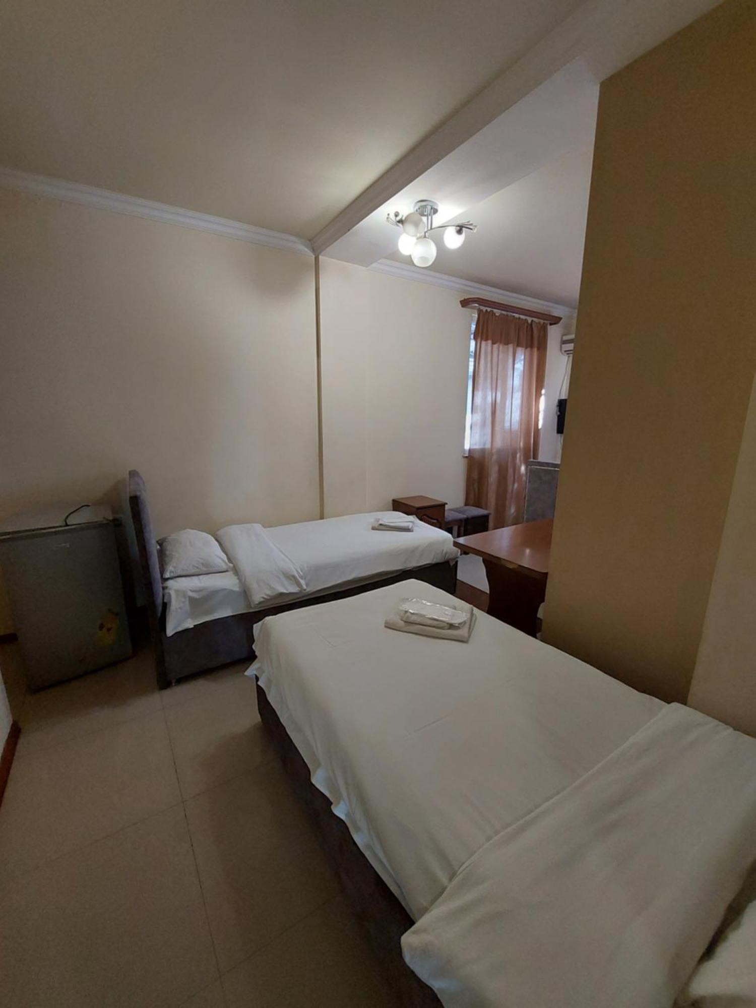 Rp Hotel- Hostel Jerevan Eksteriør billede